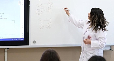 Depremden sonra görev yerlerinden ayrılan öğretmenlerle ilgili yeni gelişme!