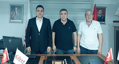 Galip Özcan'dan GİYAD Başkanı Bayram Erdem'e Ziyaret