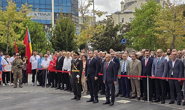 Küçükçekmece'de 30 Ağustos Zafer Bayramı'nın 102. Yılı Coşkuyla Kutlandı