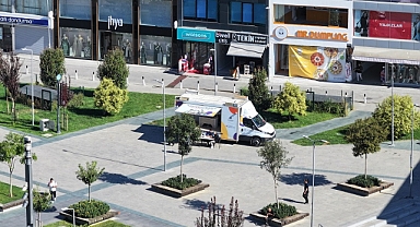 İBB Mobil İstihdam Ofisi Üsküdar'da İş Arayanlarla Buluştu