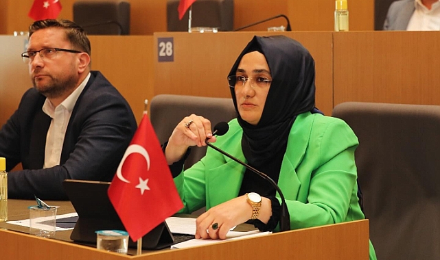 Küçükçekmece Belediyesi’nde Büyük Tartışma: Şeffaflık Sözü Hedef Mi Oldu?