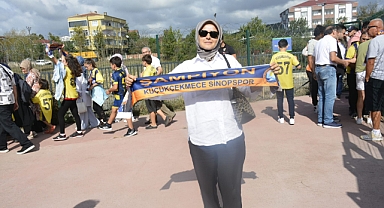 Küçükçekmece Sinop Spor-Pazarspor Maçına Kadın Taraftarlardan Yoğun İlgi
