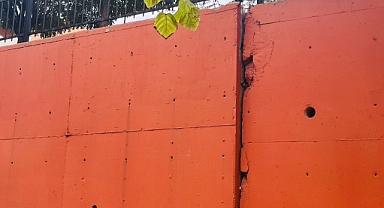 İnönü Mahallesi'nde Şehit Münür Alkan Ortaokulu'nda İstinat Duvarı Çökme Tehlikeli Altında