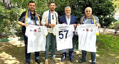 Küçükçekmece Sinopspor Başkanı Rafet Orhan, Spor Medyasının Önde Gelen İsimleriyle Buluştu
