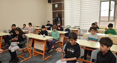Esenyurt'ta eğitim, sanat ve eğlence “tatil arası” vermedi