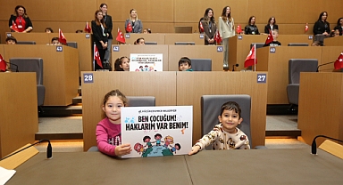 Küçükçekmece'de Çocuk Meclisi Toplantısı:Geleceğin Sesleri, Hakları İçin Mecliste Buluştu 