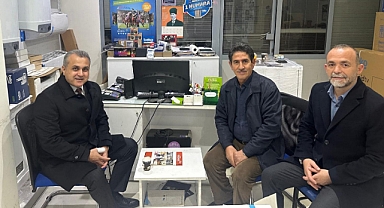 Küçükçekmece Kaymakamı Mustafa Anteplioğlu,Esnaf ziyaretleri devam ediyor.