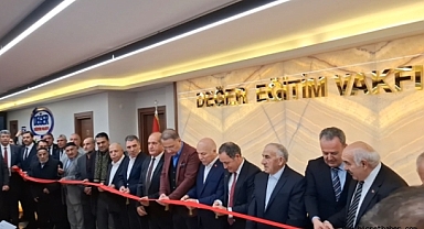 Erzurum Büyükşehir Belediye Başkanı Mehmet Sekmen, İstanbul'da Açılış Törenine Katıldı