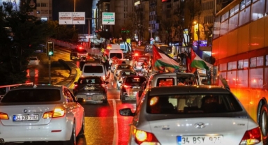 İstanbul’da, Gazze’ye destek için büyük araç konvoyu düzenlendi