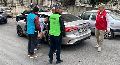 Deprem Sonrası Küçükçekmece'de Umut Dağıtıyorlar: Bi İnsan Derneği Başkanı Naser Serbest Sahada