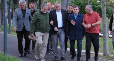 Küçükçekmece Kaymakamı Mustafa Anteplioğlu'ndan Küçükçekmece Sinopspor'a Tebrik Ziyareti