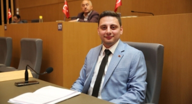 Küçükçekmece'de Yılların Trafik Sorunu Tek Yönle Aşıldı: Develioğlu'ndan Örnek Girişim