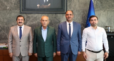 Elektrik Teknisyenlerinden Başkan Çebi'ye Ziyaret: Kazı İzinleri ve Denetim Süreçleri Masaya Yatırıldı 