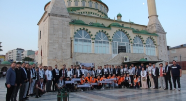 Gençlik Sabah Namazında Hak Saflarda Buluştu.