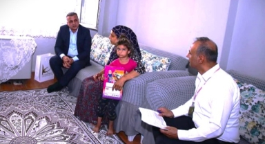 Küçükçekmece Kaymakamı Anteplioğlu'ndan Aile Ziyaretleri: Hanelere Konuk Oldu