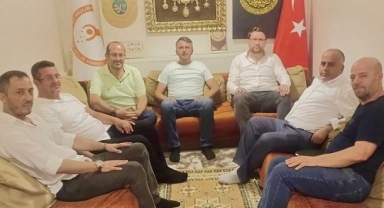 AK Parti Küçükçekmece İlçe Yönetiminden “Bi İnsan” Derneği’ne Ziyaret.