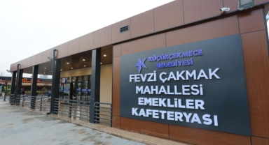 Küçükçekmece'de Emeklilere Kart Şoku: 3 Liralık Çay İçin Bile Kart Zorunlu