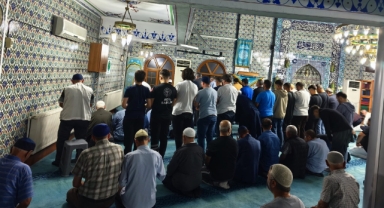 Seher Vaktinde Gazze İçin Buluşma: İstanbul’da Camiler Doldu, Dualar Semaya Yükseldi