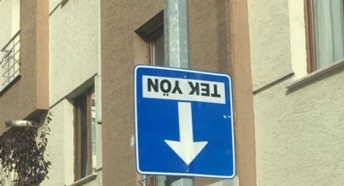 Küçükçekmece'de Trafik Düzeni Vatandaşı Çileden Çıkardı: 