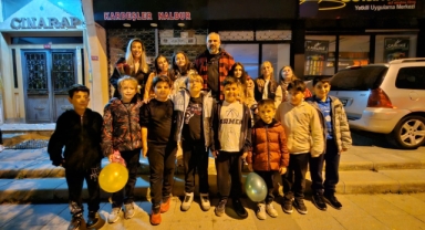 Küçükçekmece’de Duygulandıran Öğretmenler Günü Sürprizi 