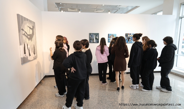 ‘VARLIĞIN ARAYÜZÜ’ SERGİSİ SEFAKÖY GALERİ KÜP’TE 