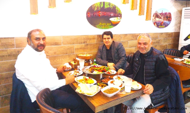 Şanlıurfalılar Dernek Başkanı Özay'dan Basına Vefa: Gazeteciler Günü'nde Anlamlı Buluşma