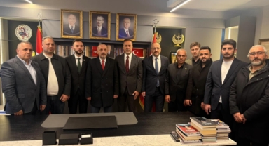 Ekrem Sarısoy’dan İstanbul İl Başkanı Volkan Yılmaz’a Tebrik Ziyareti 