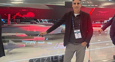 YOZGAT VAKFI GENEL BAŞKANI AHMET YILMAZ, SAVUNMA SANAYİ FUARINDAKİ İZDİHAMA DİKKAT ÇEKTİ.