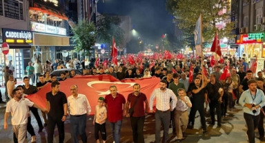 Küçükçekmece'de 15 Temmuz Demokrasi ve Milli Birlik Günü Coşkuyla Anıldı